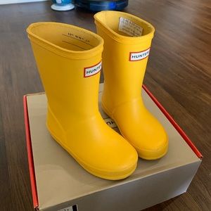 Hunter rainboots kid size 8B